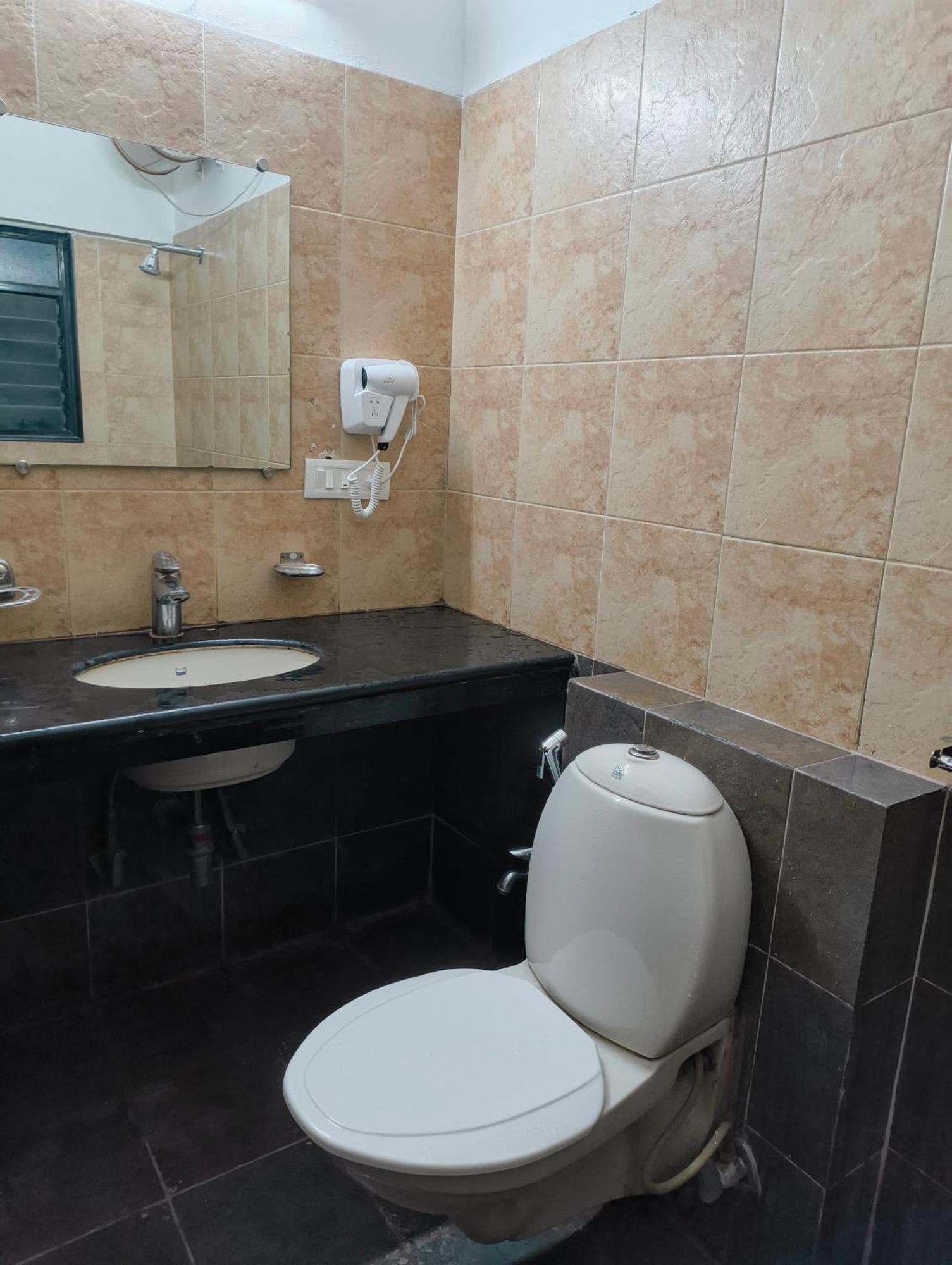 Hoshtel99 - Lux - Stay, Cowork And Cafe - Luxurious Bungalow Pune Exterior foto